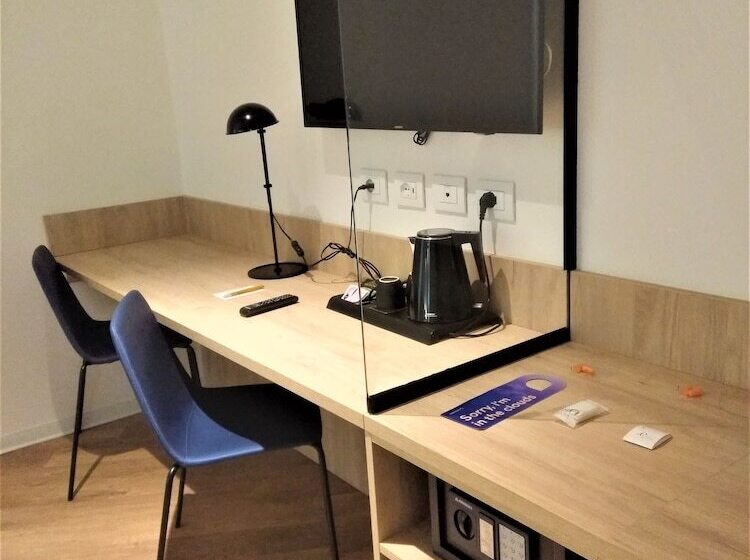 בית מלון כפרי Air Rooms Rome Airport By Hellosky