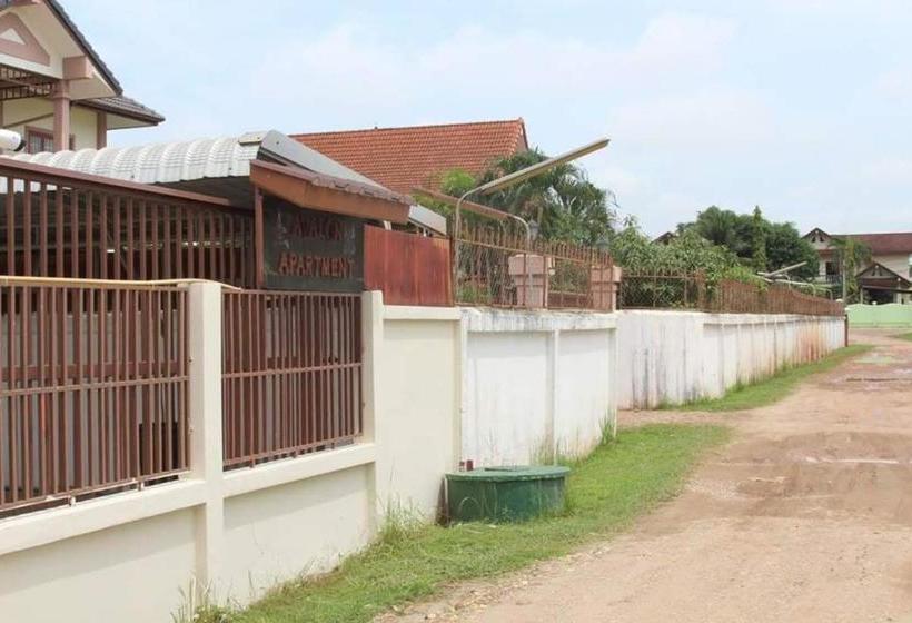 בית מלון כפרי Aaron Vientiane