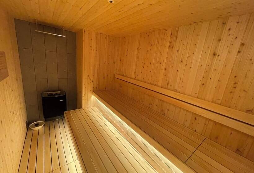 בית מלון כפרי Crystal Plaza