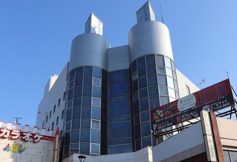 בית מלון כפרי Crystal Plaza