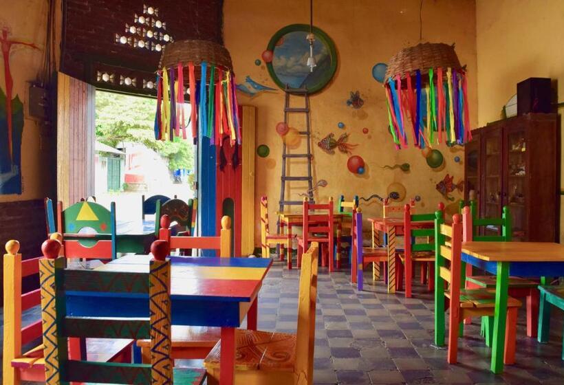 בית מלון כפרי Hospedaje Central