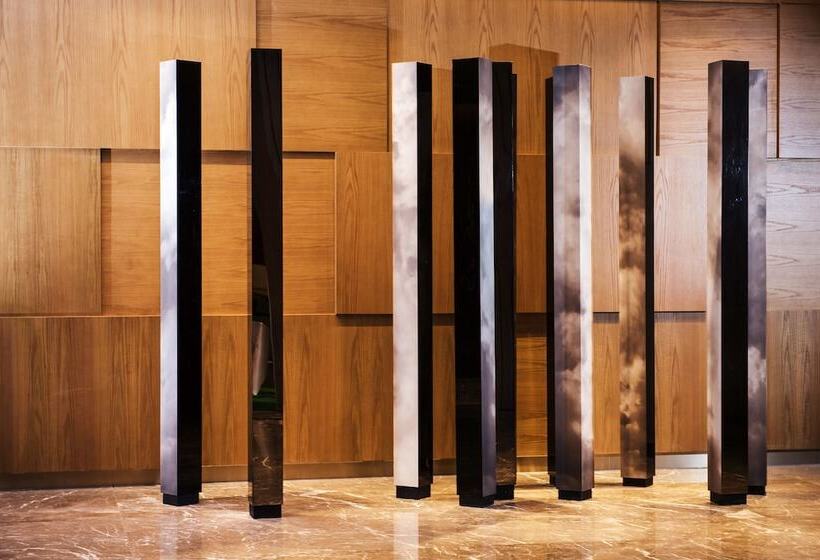 Отель Hyatt Regency Shenzhen Airport