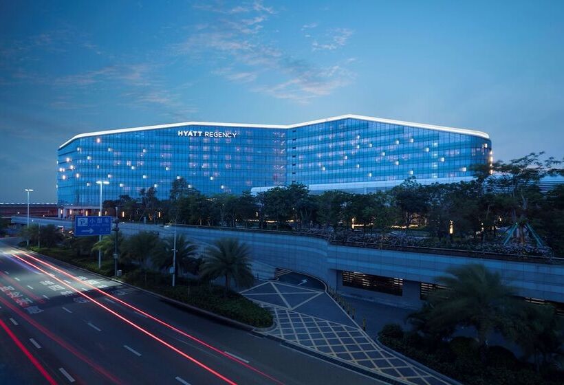 Отель Hyatt Regency Shenzhen Airport