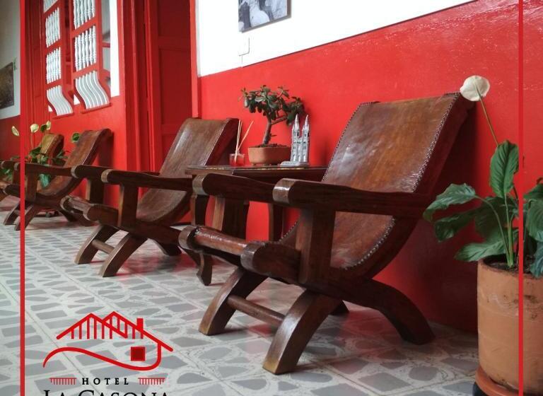 호텔 La Casona