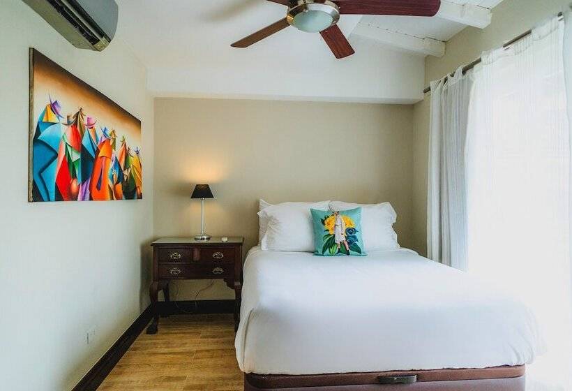 Отель La Concordia Boutique