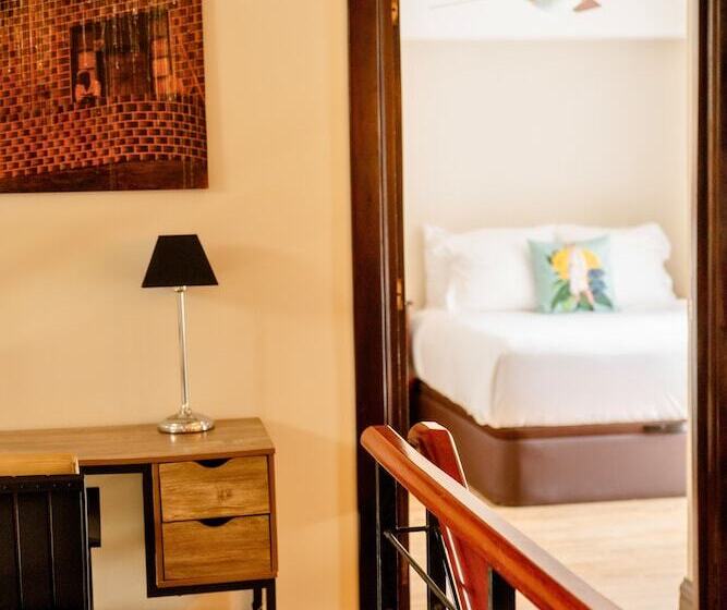 Отель La Concordia Boutique