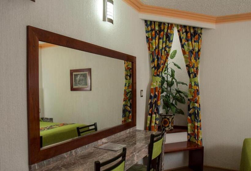 ホテル Las Avenidas