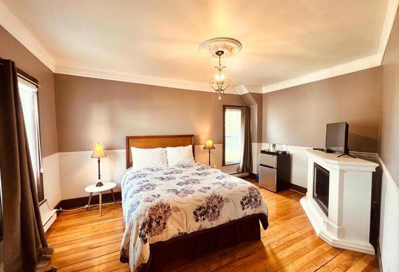 호텔 Le Chateau Du Lac