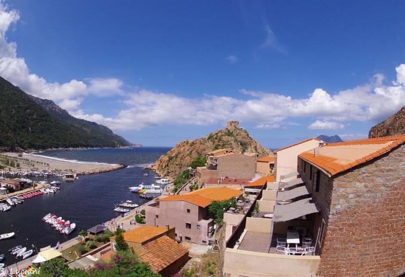 בית מלון כפרי Le Méditerranée