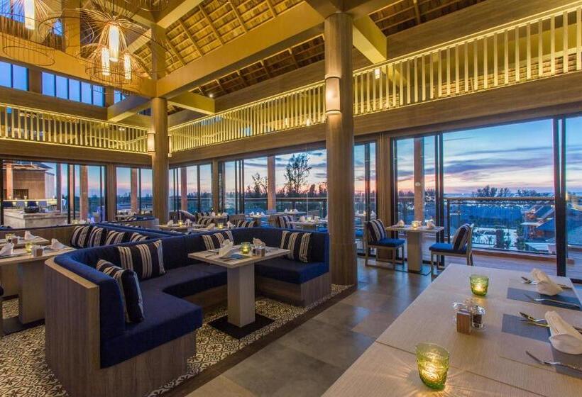 Отель Mai Holiday By Mai Khaolak Adult Zone