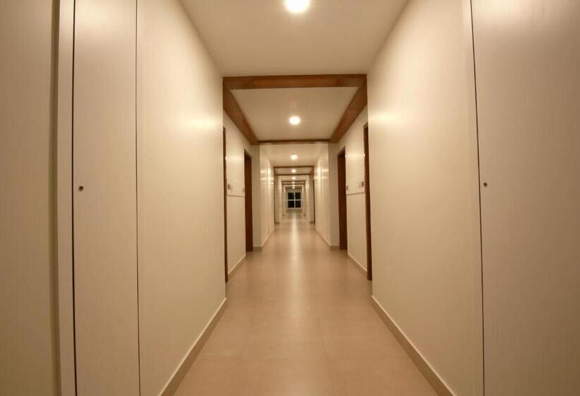 فندق Palguni Residency