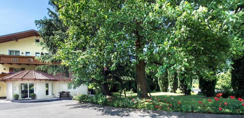 בית מלון כפרי Pension Morenfeld