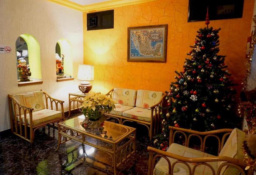 ホテル Plaza Crystal