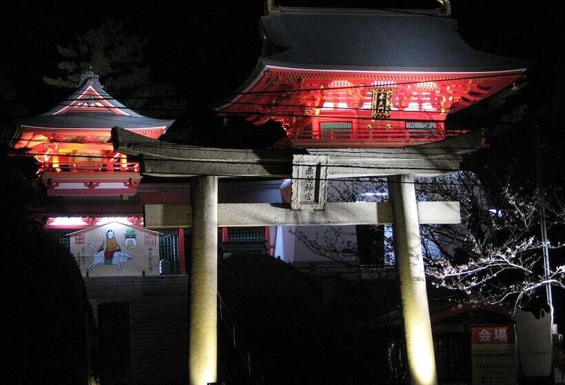 Отель Port Moji