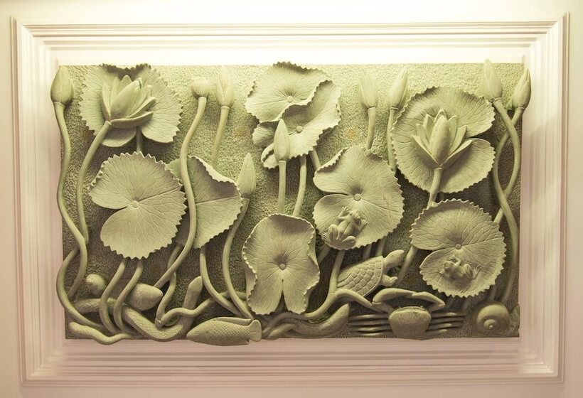 هتل Regency Classical Angkor