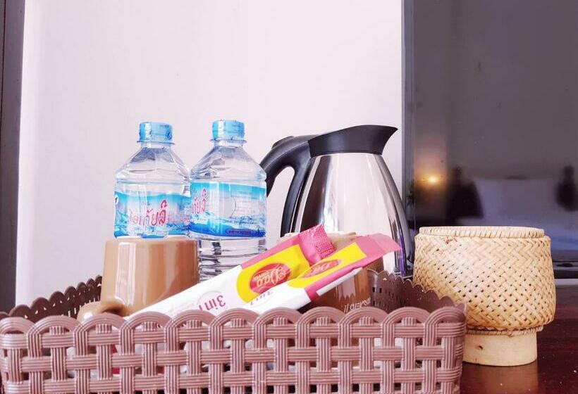 Отель Simon Riverside