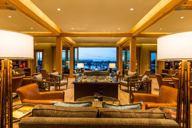 호텔 The Lodge At Columbia Point