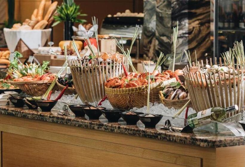 Intercontinental Residences Saigon, An Ihg