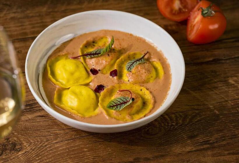 Intercontinental Residences Saigon, An Ihg