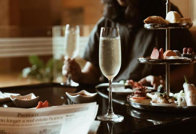 Intercontinental Residences Saigon, An Ihg