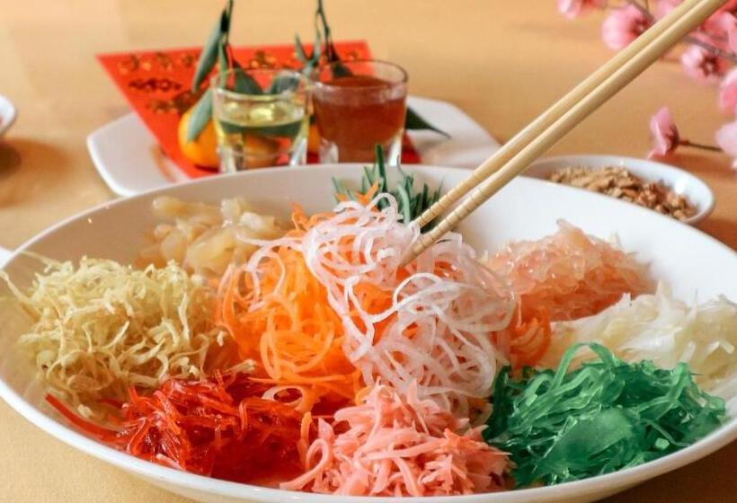 Intercontinental Residences Saigon, An Ihg