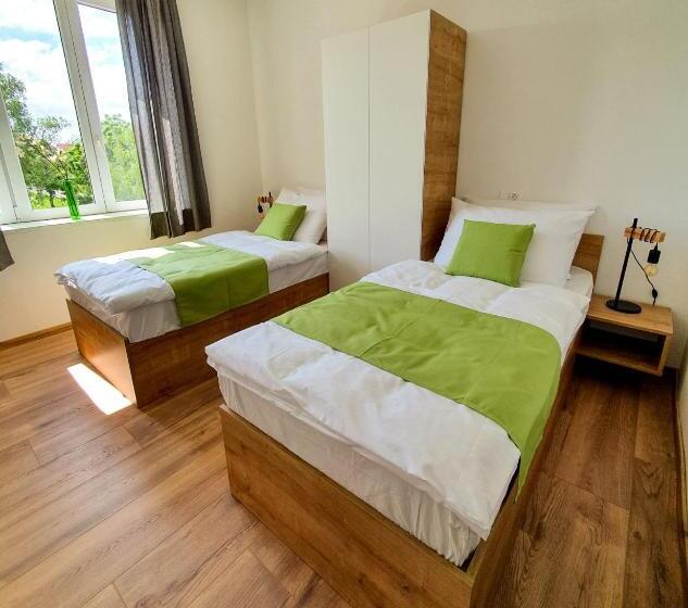 Life Hostel Slovenia