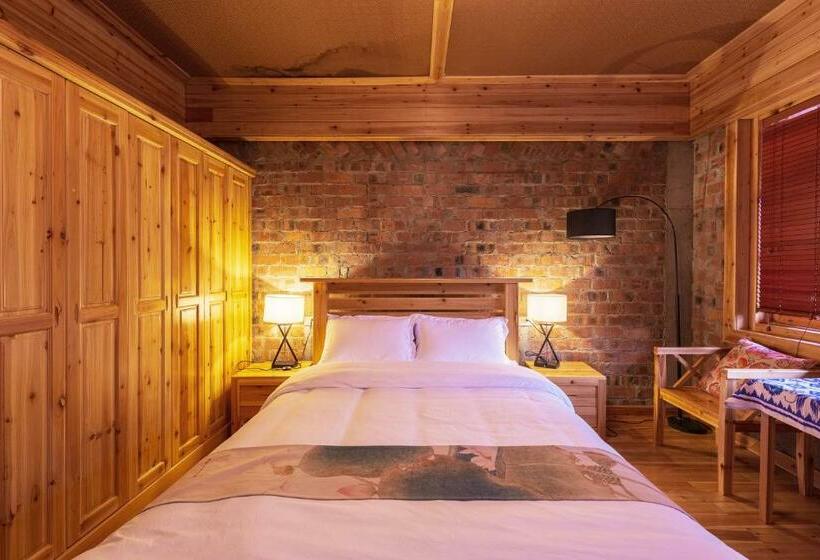 Long Ji International Youth Hostel Yha