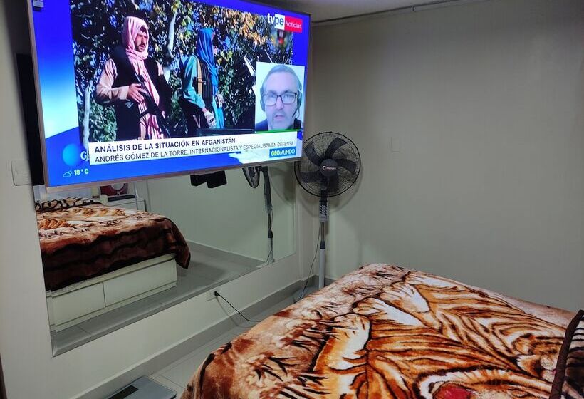 Maxy S Inn Hotel & Suite