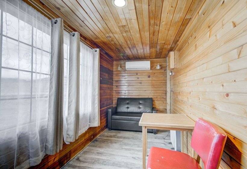 فندق على الطريق Livingston Inn   Historic