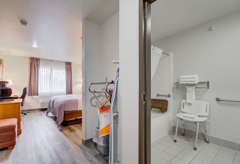 فندق على الطريق Livingston Inn   Historic