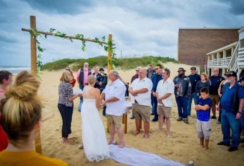 فندق على الطريق Outer Banks Motor Lodge