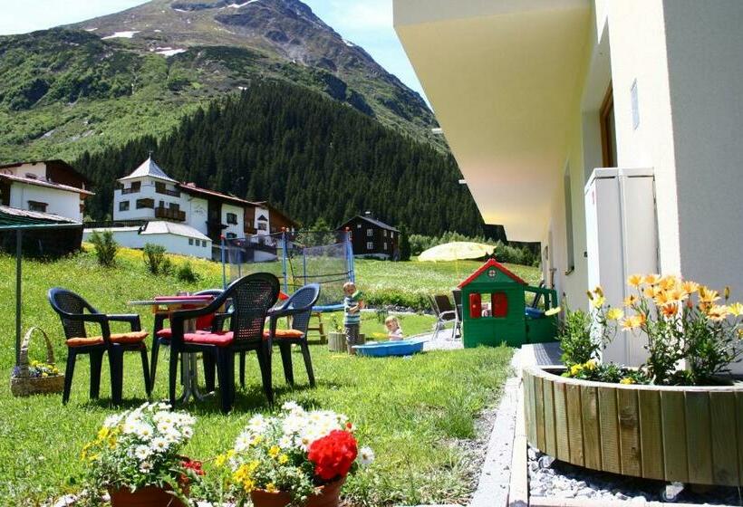 Пансион Apart Garni Sonne