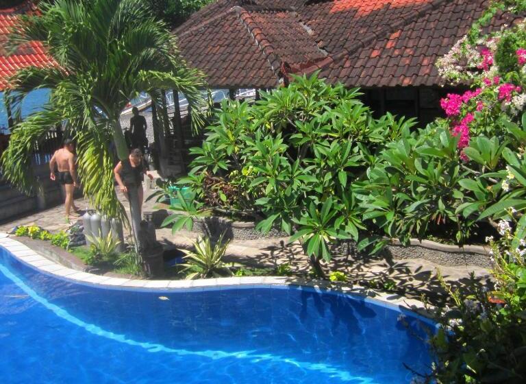 פנסיון Diver S Cafe Amed