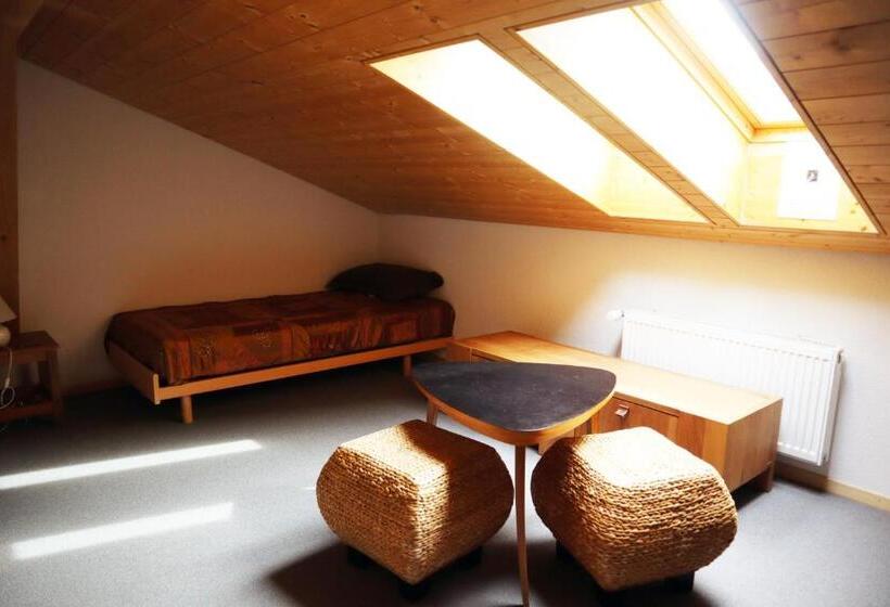 פנסיון Gruyère Rooms