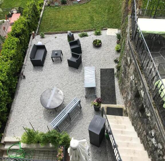 بنسيون Gruyère Rooms