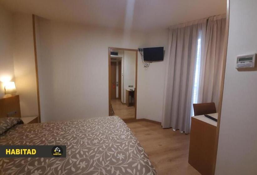 Пансион Hostal Rambla