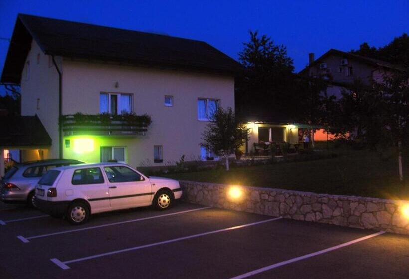 פנסיון House Sekulic