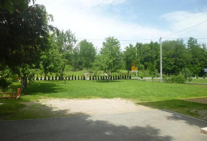 פנסיון House Vukovic