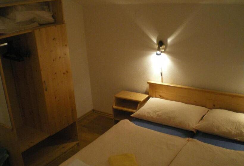 פנסיון House Vukovic