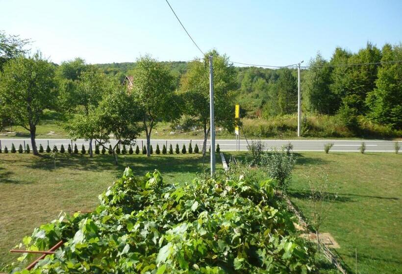 פנסיון House Vukovic