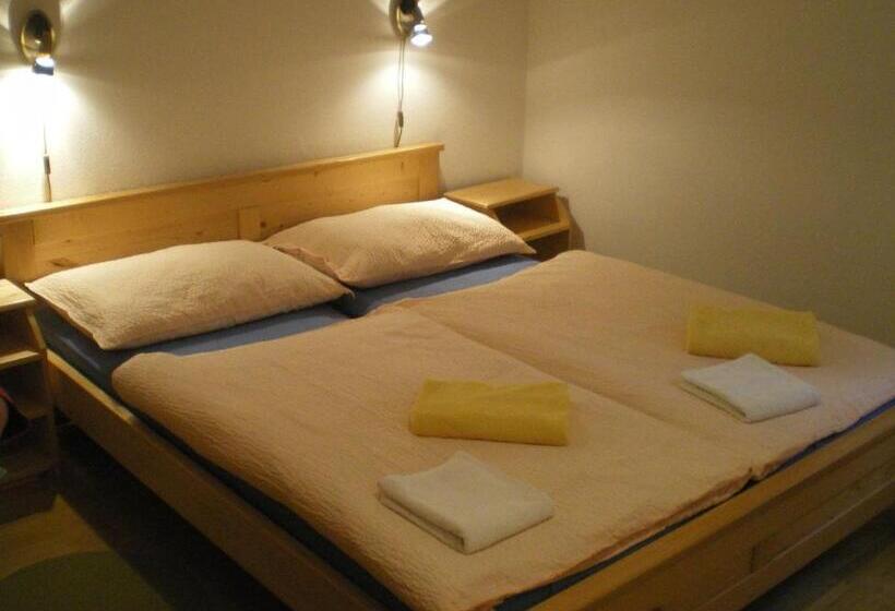 פנסיון House Vukovic