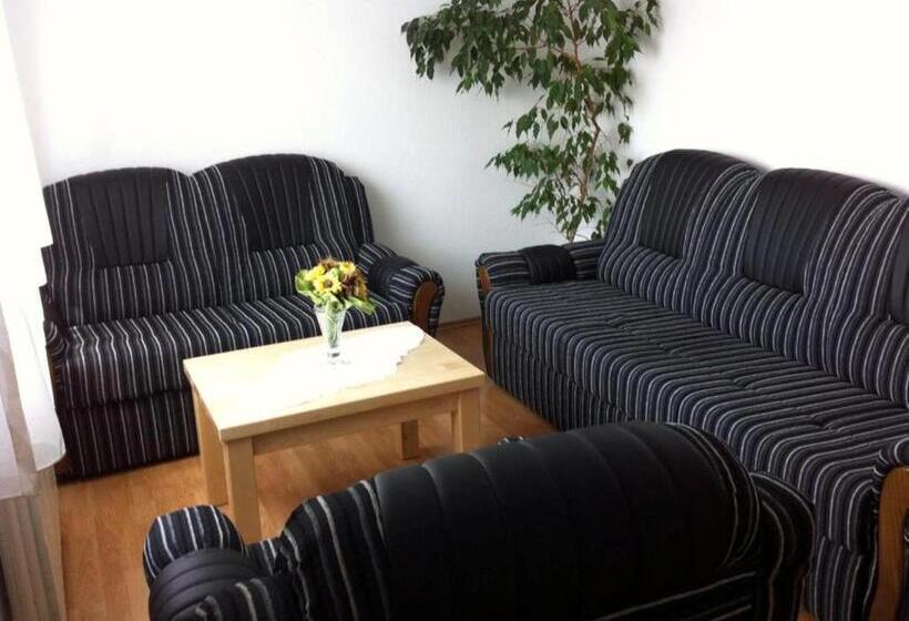 פנסיון House Vukovic