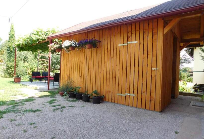 פנסיון House Vukovic