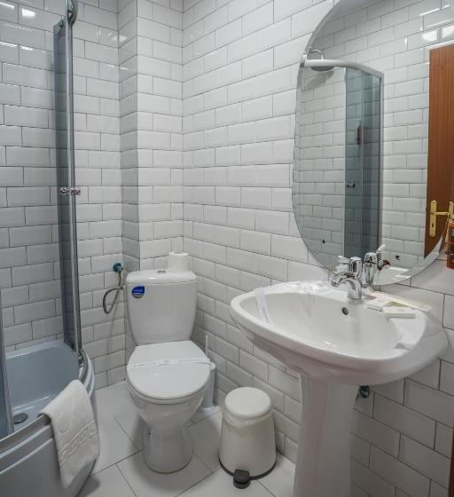 פנסיון Opus View