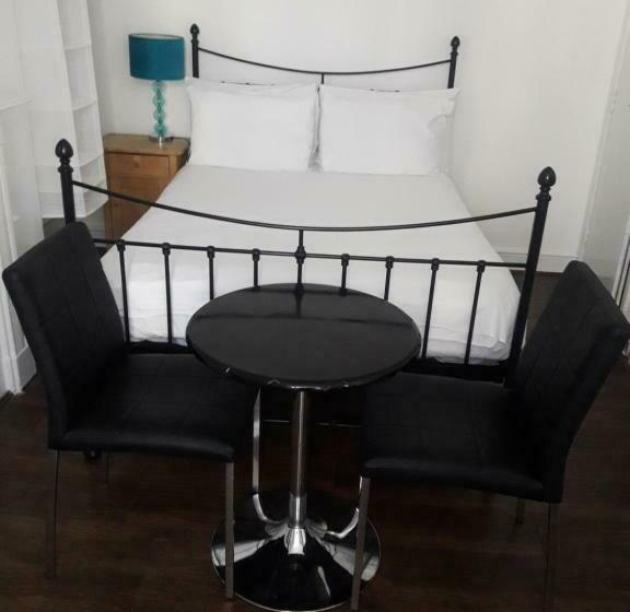 ペンション Pink Pavilion