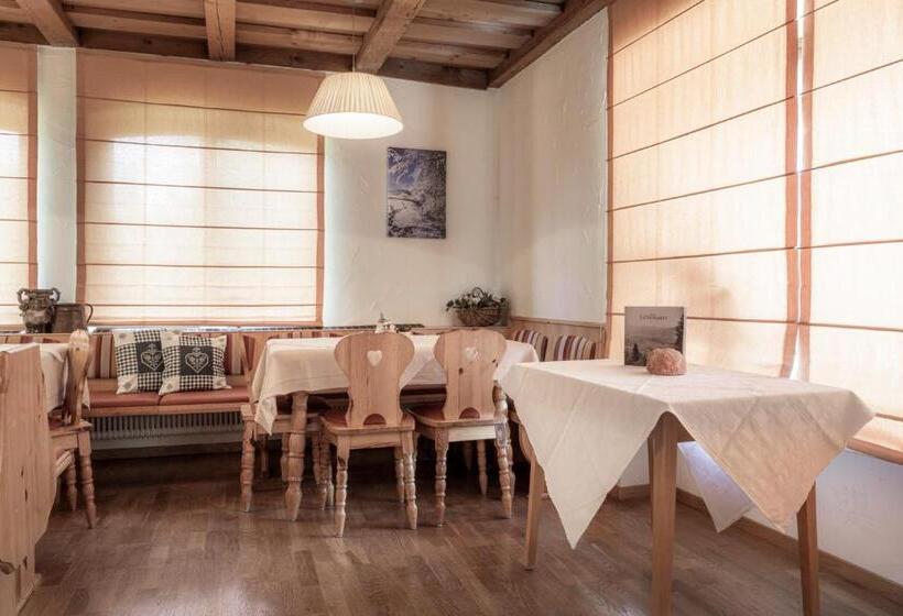 بنسيون Schaus Lüftenegger Ferienhaus