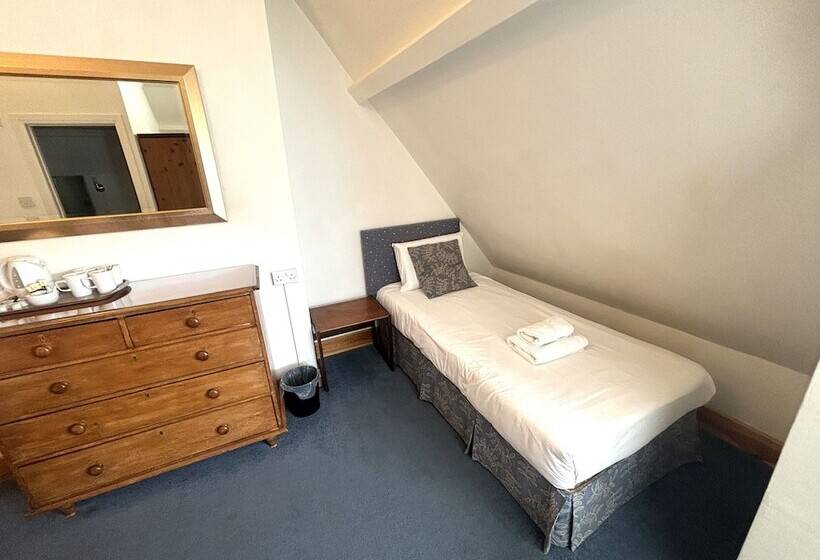 פנסיון Winter Dene Hotel Beachside