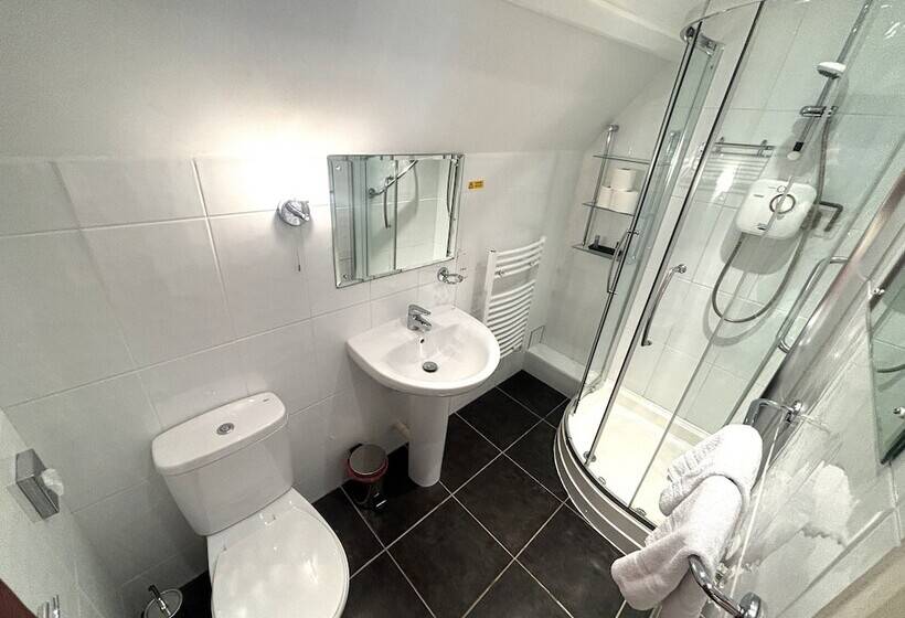 פנסיון Winter Dene Hotel Beachside