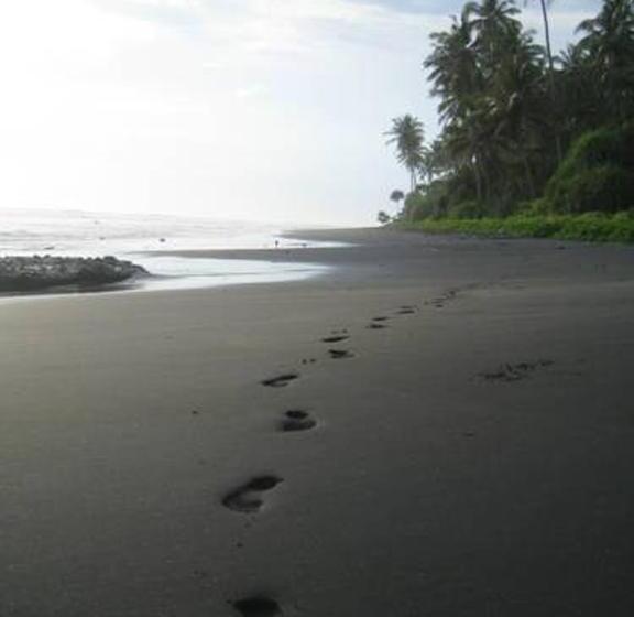 بنسيون Villa Rumah Pantai Bali