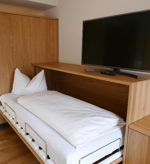 ペンション Zum Schwarzen Ross Und Gutmann Zur Post